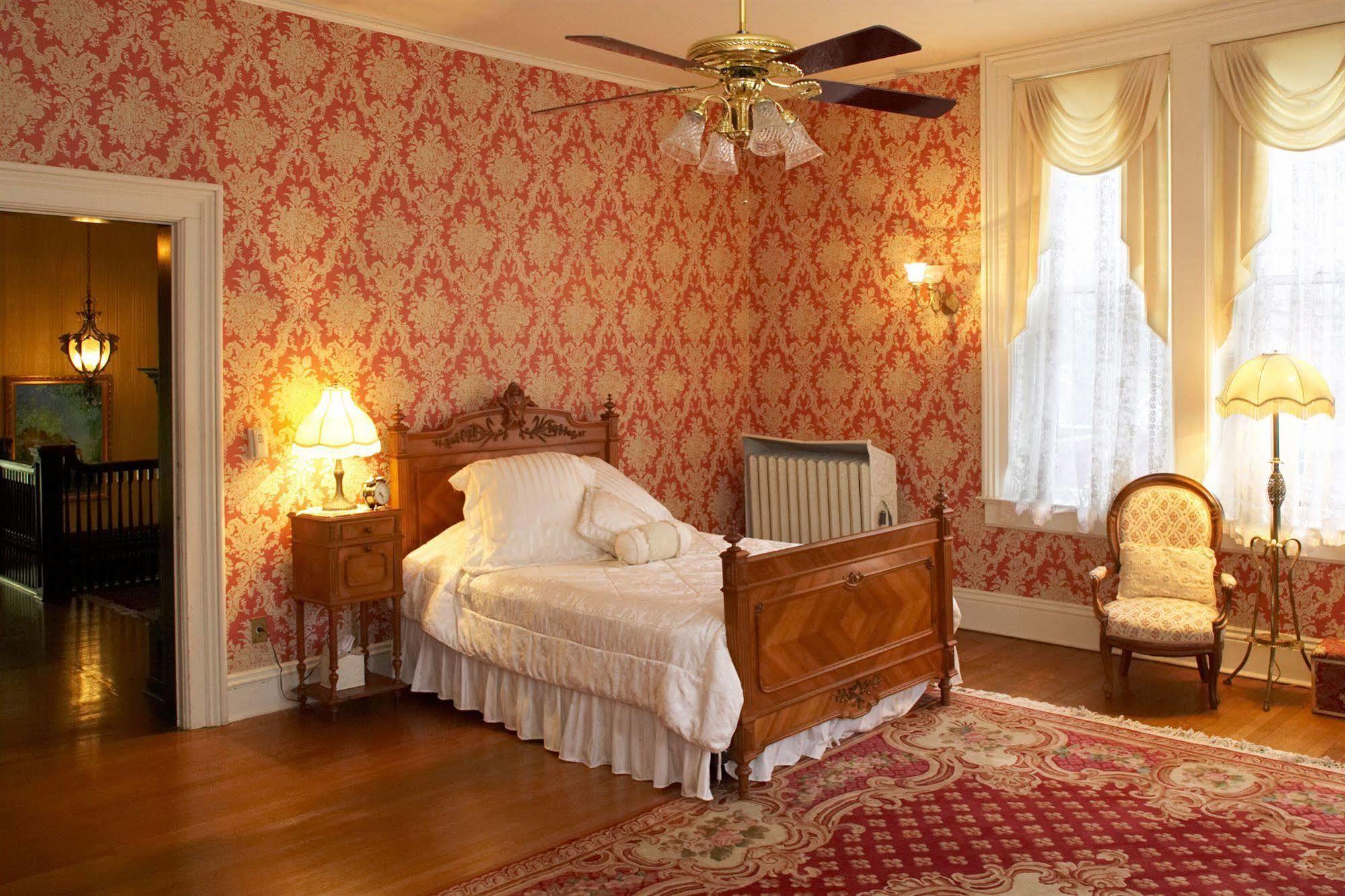 Vrooman Mansion Bloomington Habitación foto
